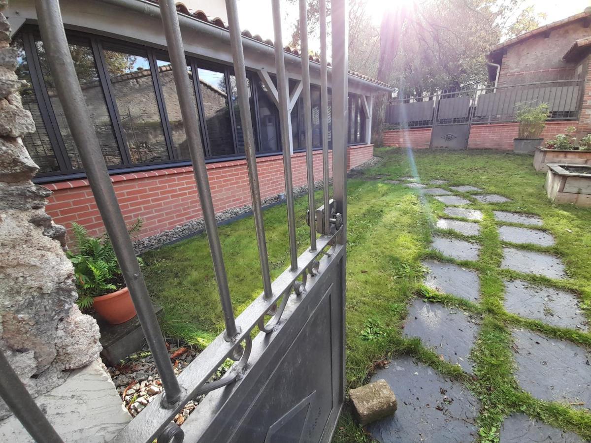 L'Inattendu Saint-Sébastien-sur-Loire Exterior foto