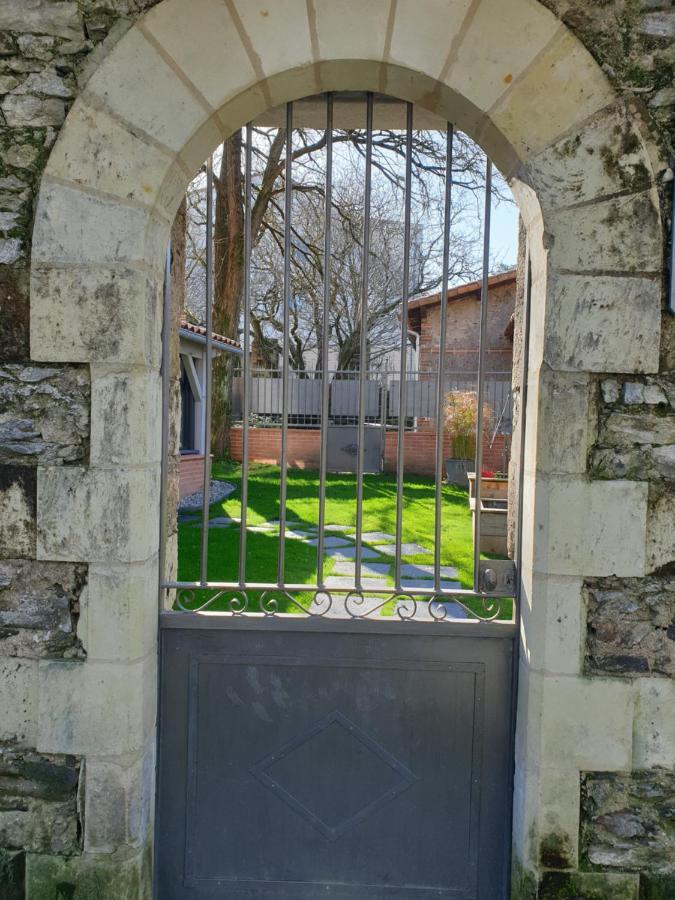 L'Inattendu Saint-Sébastien-sur-Loire Exterior foto